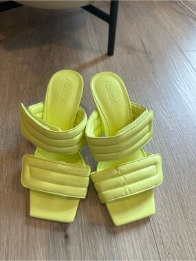Abound neon quilted yellow velcrow heels